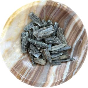 Silver Sheen Kyanite – Stimulates Energy Prehistoric Online