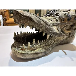 Alligator mouth, Nike shoe Gaffe Taxidermy Prehistoric Online