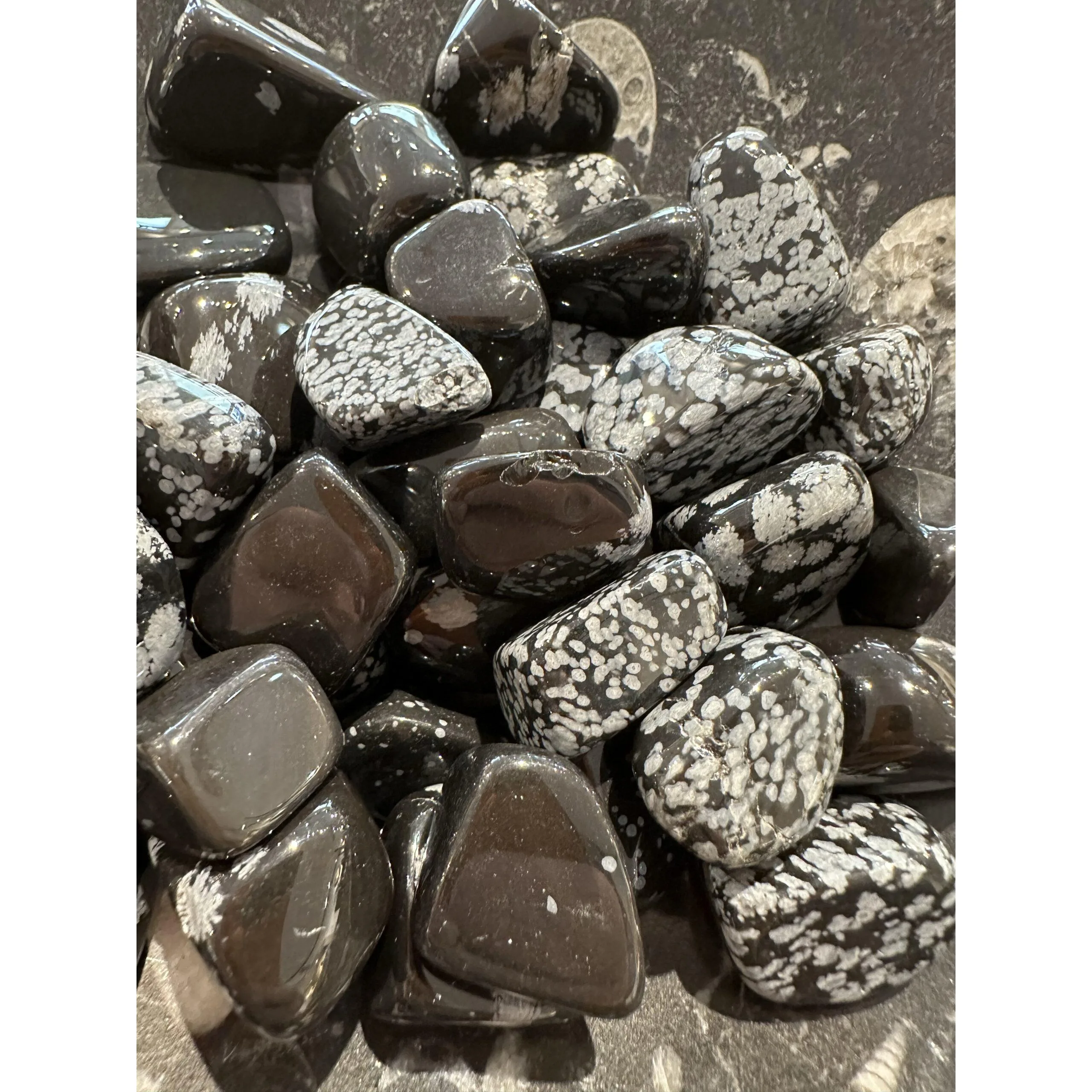 Snowflake Obsidian- The power stone Prehistoric Online