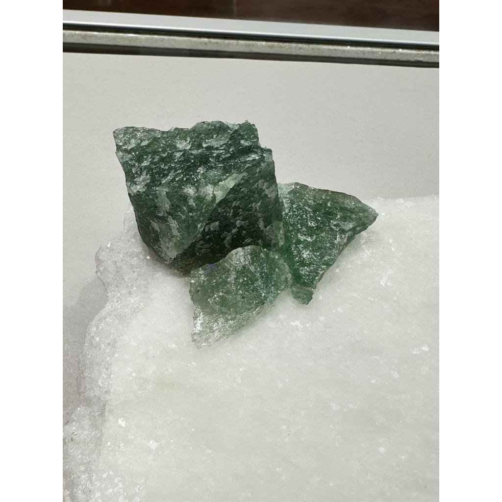 Sugar Stone mineral slab with Amethyst, Charcuterie Board Prehistoric Online