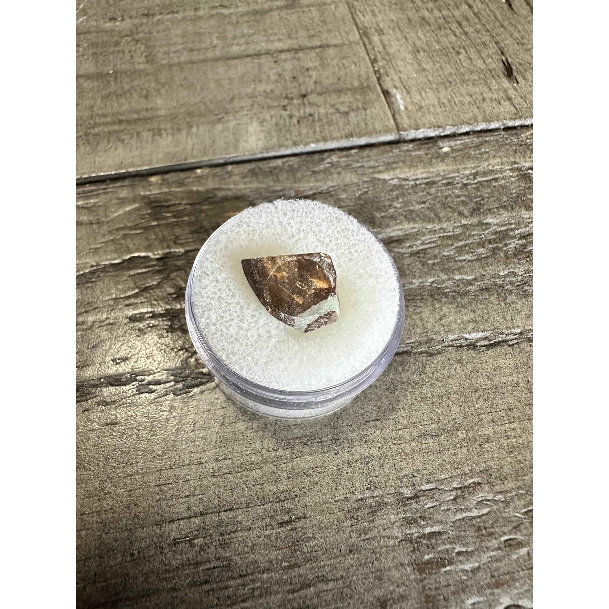 Opal, boulder Australia, perfect for a pendant Prehistoric Online