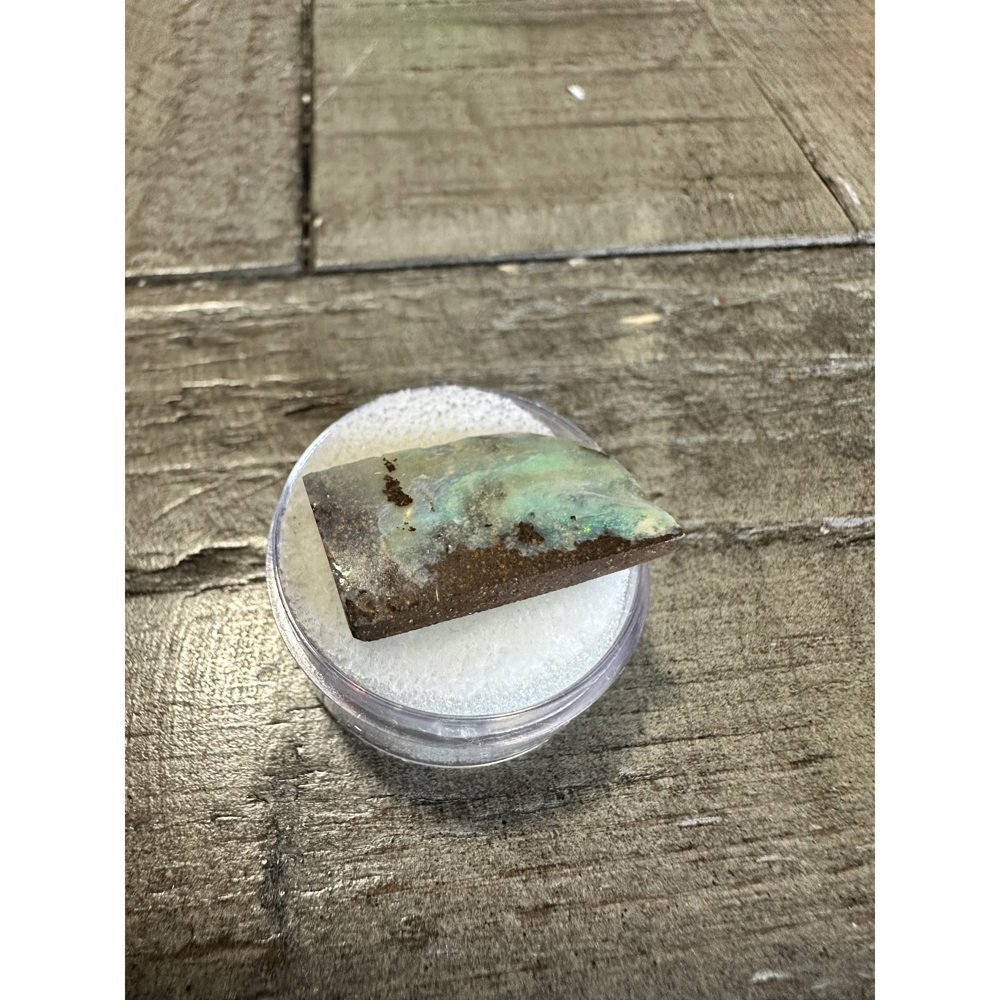 Opal, boulder, Australia, spectacular color Prehistoric Online