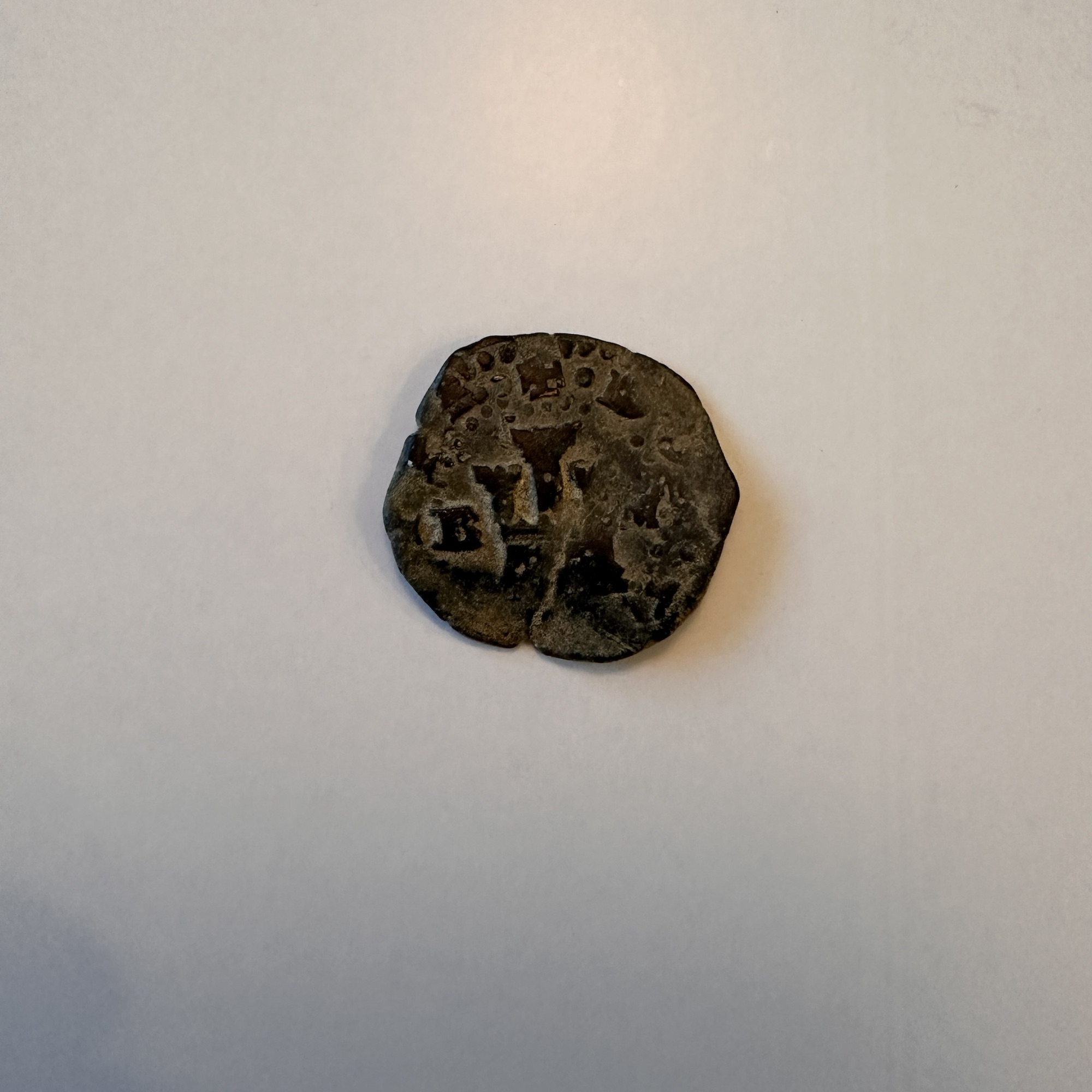Pirate cob, 1600's well detailed bronze spanish coin
