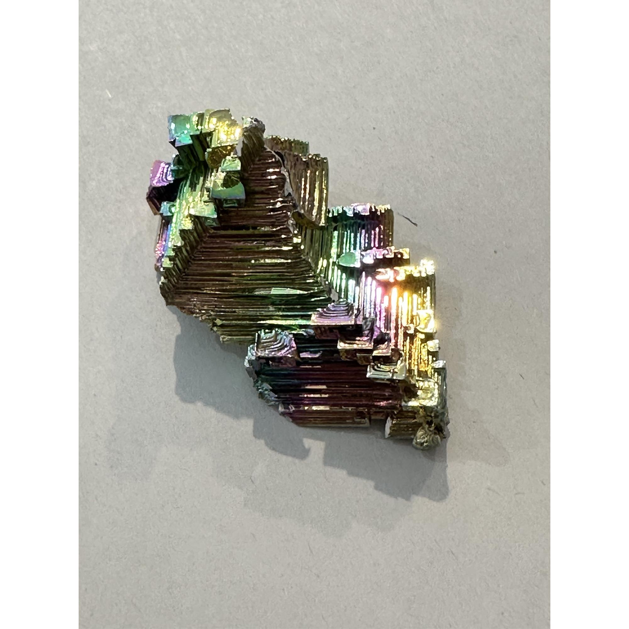 Bismuth, Bi on Periodic table, Rainbow of colors Prehistoric Online