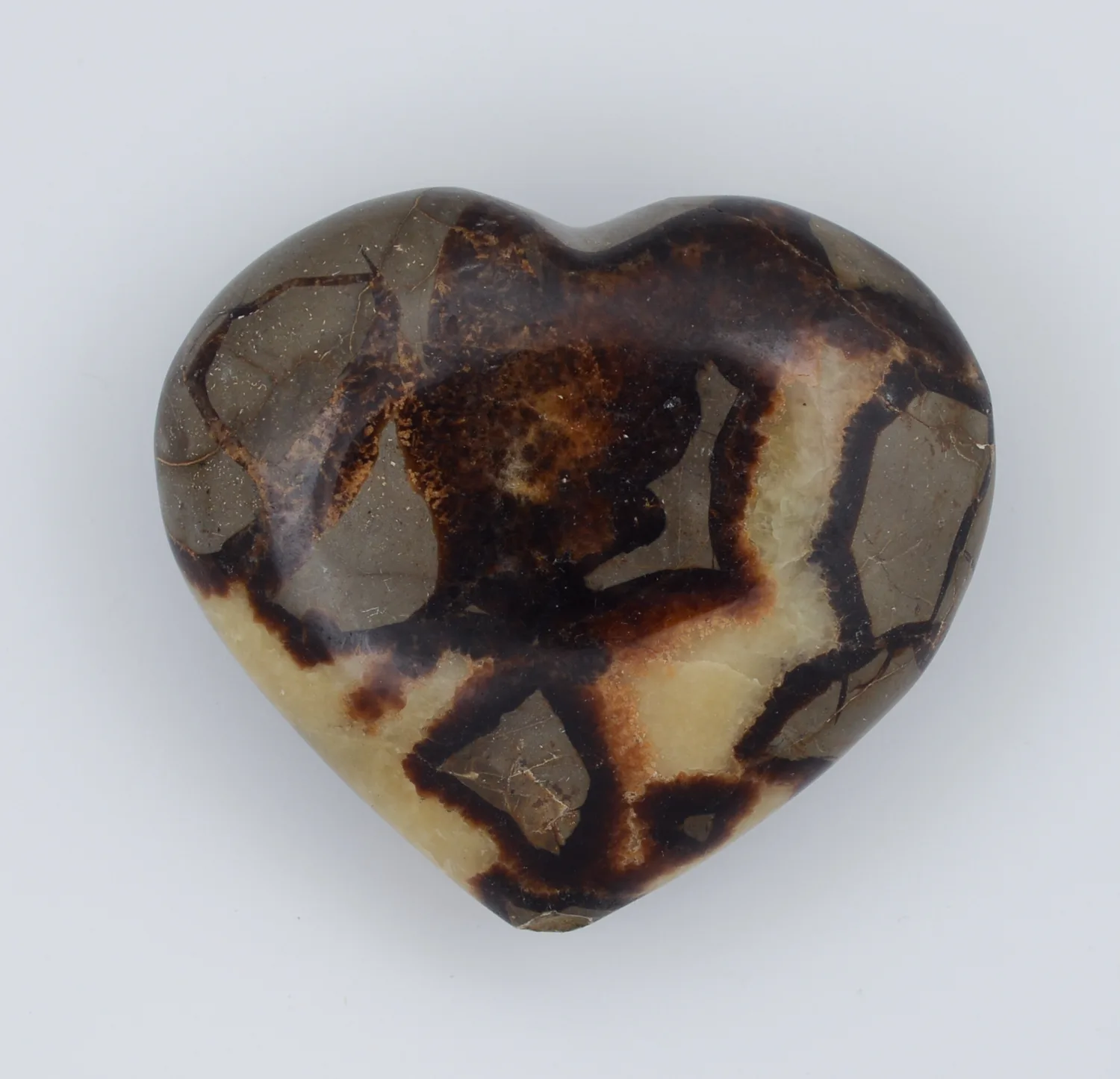Septarian Heart, Utah, beautiful carving Prehistoric Online