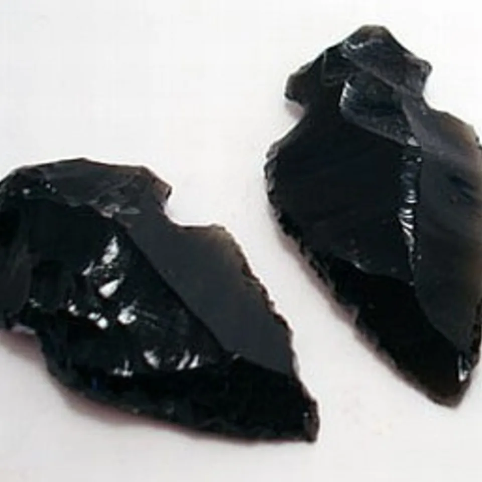 Obsidian Arrowhead 32020151124 27885 v5zm7x 960x960 jpg