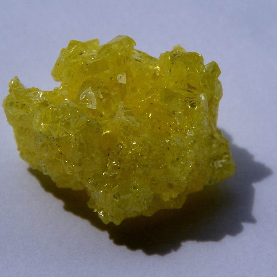 Sulfur crystal20151123 27885